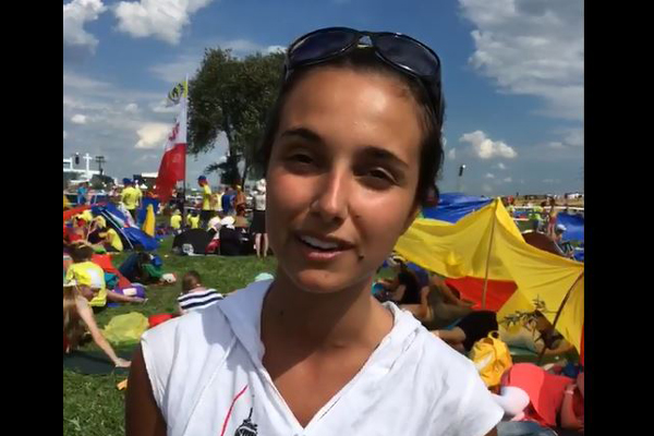 Cracovia. Freme l’attesa per l’arrivo di papa Francesco Monica: «Una grande emozione vedere tanti giovani che vogliono ascoltare il Pontefice»