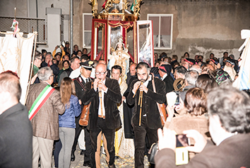 Pirri è in festa per la patrona, santa Maria Chiara Il Lunedì dell'Angelo al via le celebrazioni 