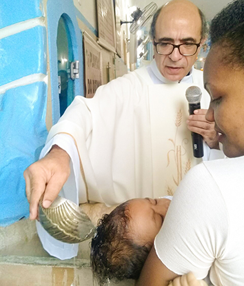 Don Gigi Zuncheddu: «C’è sete di verità e giustizia» Dallo scorso gennaio il sacerdote svolge il compito di vicario giudiziale a Viana in Brasile